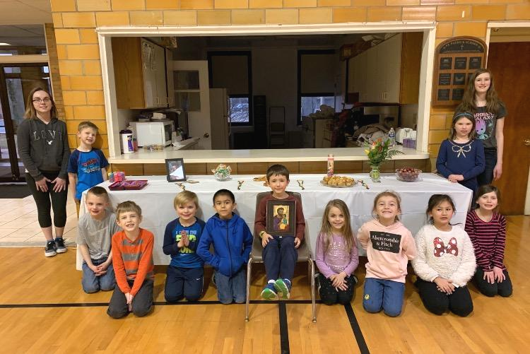 A religious education class in Chester, IN decorated an Altar with a crucifix from the holy land, a photo of Fr. Joe and an icon painted by a priest from the Diocese of LaCrosse. With handmade rosaries in Peru, they offered prayers to Fr. Joe and learned more about his mission. 